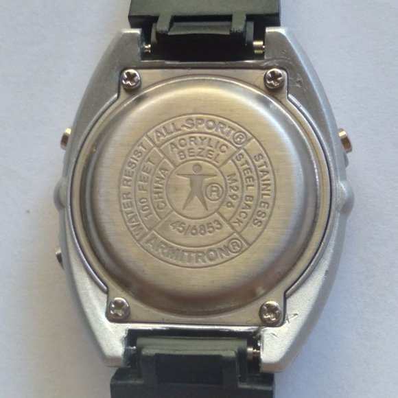 Armitron Ladies watch - Picture 4 of 7